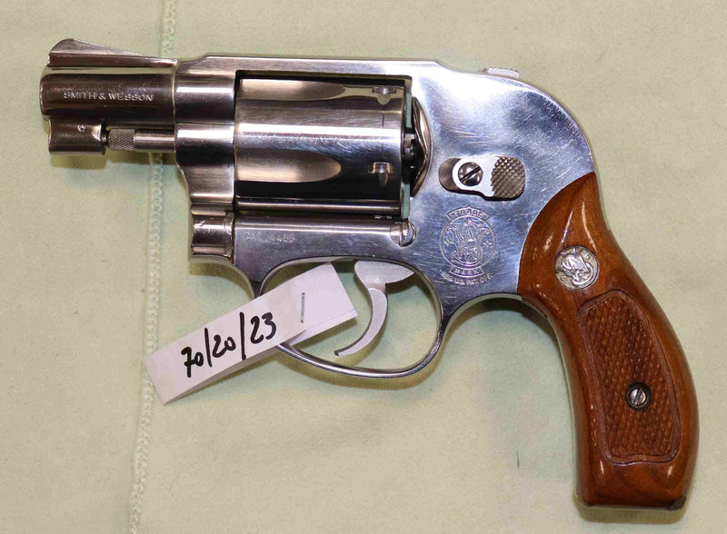 Revolver Smith & Wesson Modello 649 Calibro 38 SP