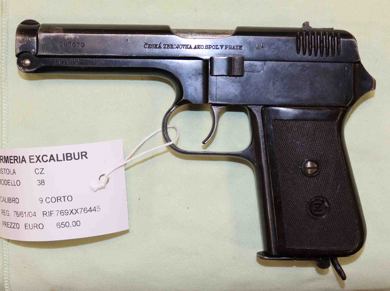 Pistola CZ Modello 38 Calibro 9 Corto