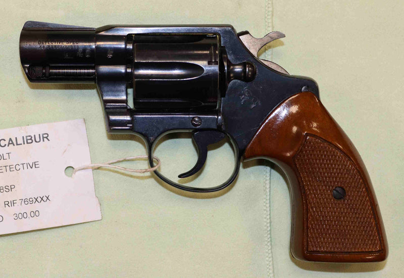 Revolver Colt Modello Detective Calibro 38 SP