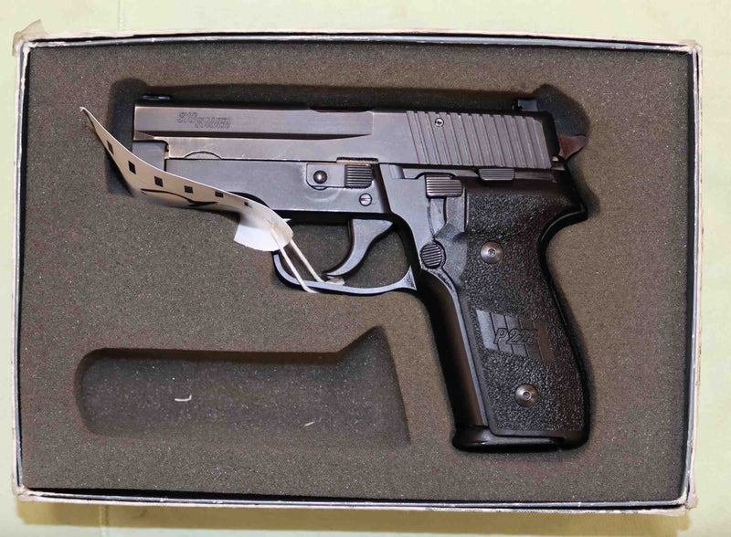 Pistola Sig Sauer Modello P228  Calibro 9X21