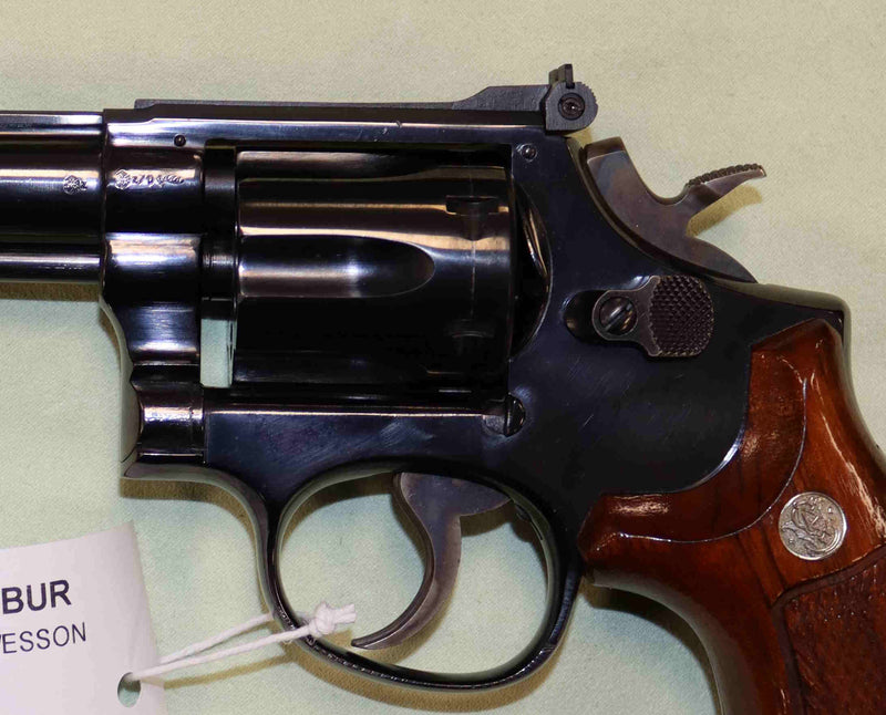 Revolver Smith & Wesson Modello 48-2 Calibro 22 Magnum