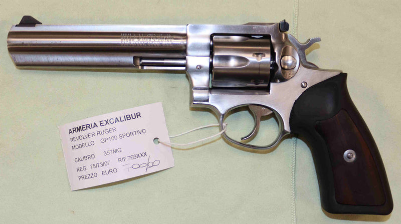 Revolver Ruger Modello GP100 Calibro 357MG Sportivo